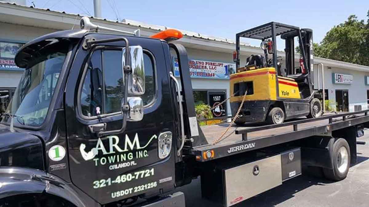 fork lift towing Kissimmee